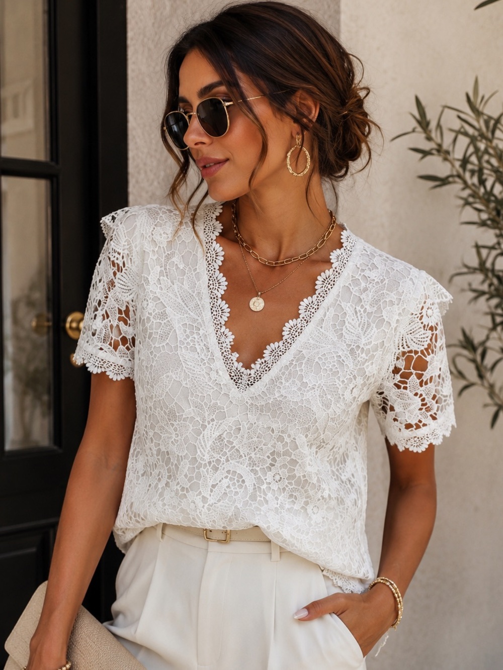 Women’s White Crochet Lace V-Neck Short Sleeve Blouse Size L